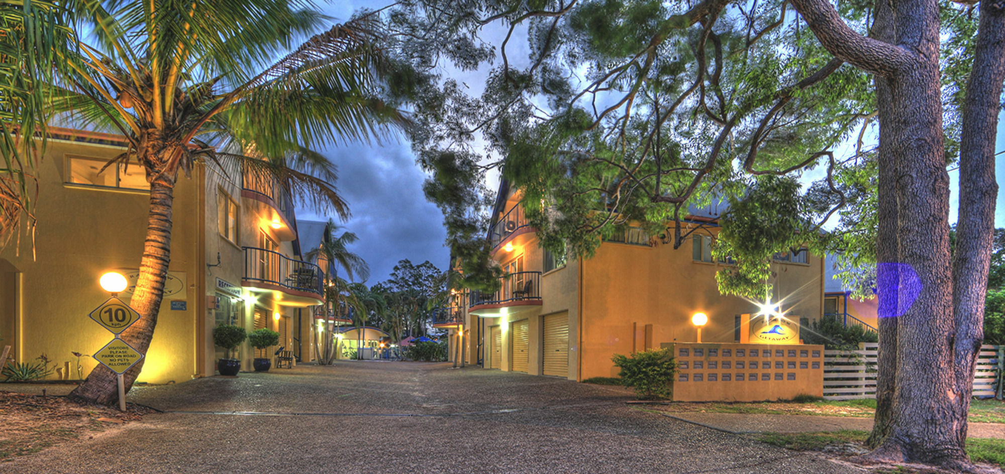 Rainbow Getaway Holiday Apartments Rainbow Beach Exterior photo